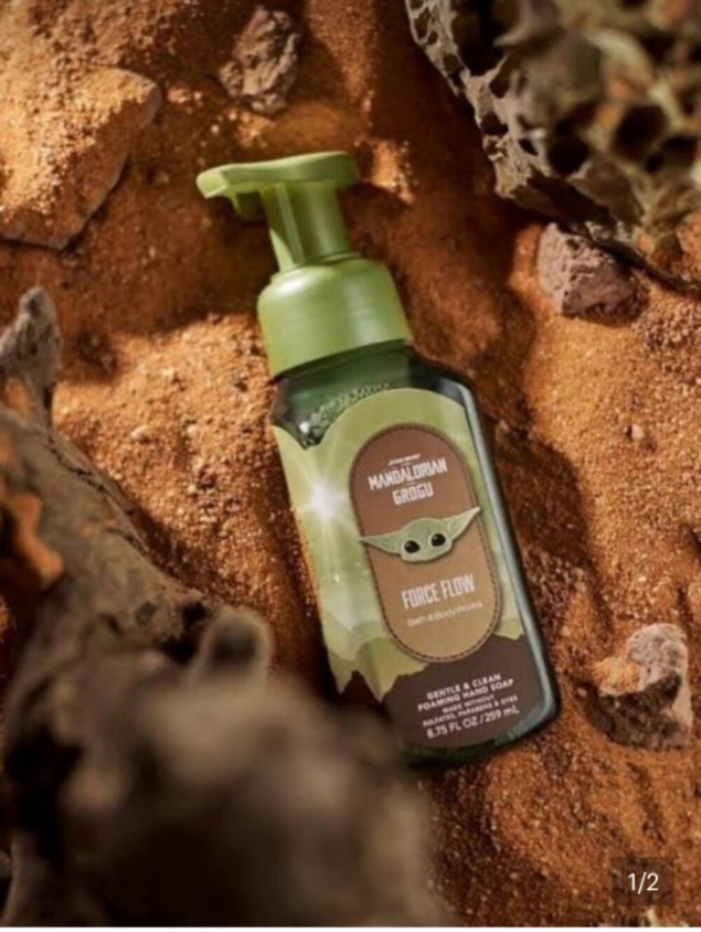 Bath & Body Works Green Grogu Foaming Hand Soap❇️SOLD OUT IN STORE & ONLINE ❇️